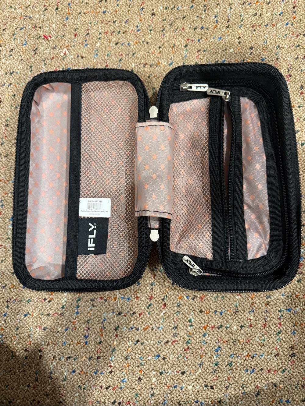 Compact Pink Hard Shell Travel Case - Picture 2 of 3